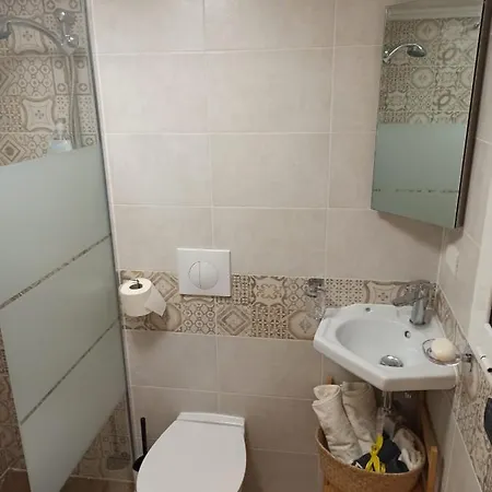 公寓 Con Cortile A 30 Mt. Dal Mare