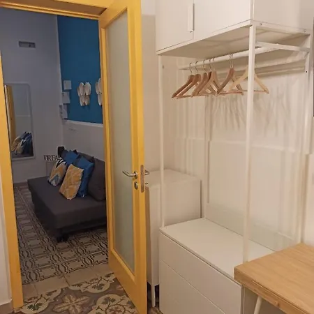 公寓 Con Cortile A 30 Mt. Dal Mare 巴里