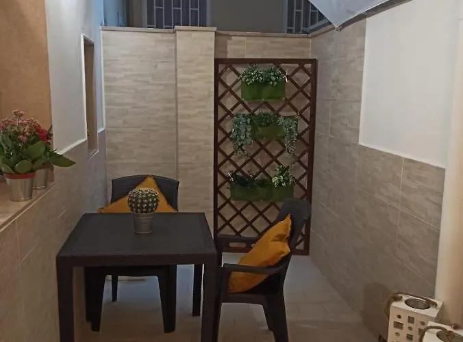 Con Cortile A 30 Mt. Dal Mare Apartamento Bari