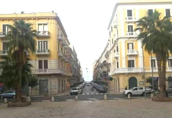 Con Cortile A 30 Mt. Dal Mare * Bari