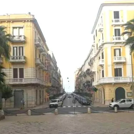 Con Cortile A 30 Mt. Dal Mare * Bari